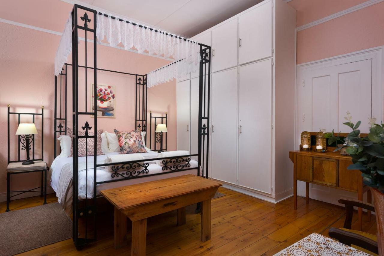 La La Dathel Guesthouse كوليزبيرغ المظهر الخارجي الصورة
