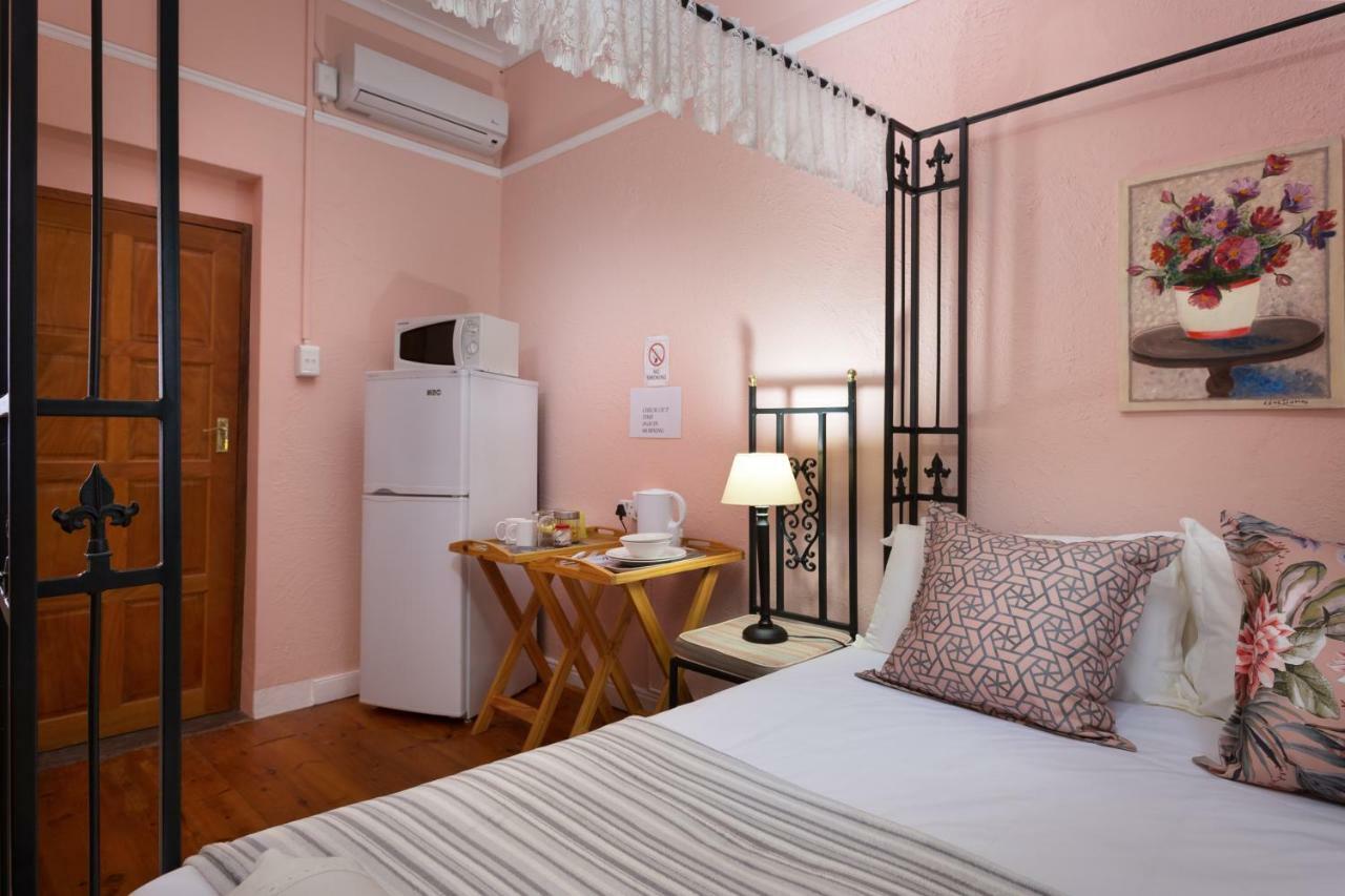 La La Dathel Guesthouse كوليزبيرغ المظهر الخارجي الصورة