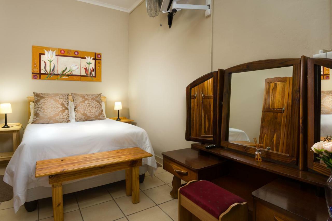 La La Dathel Guesthouse كوليزبيرغ المظهر الخارجي الصورة