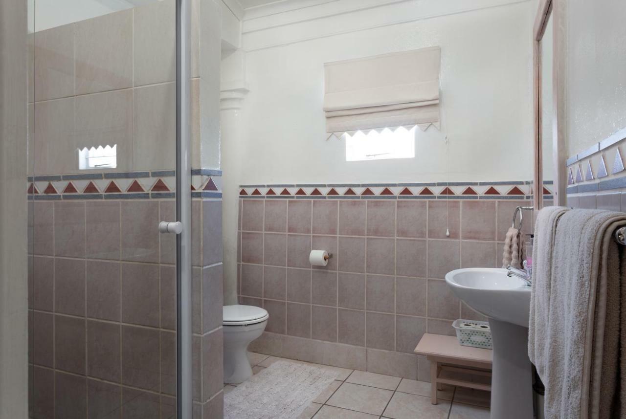 La La Dathel Guesthouse كوليزبيرغ المظهر الخارجي الصورة
